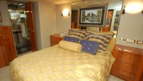 YOLY VIP cabin